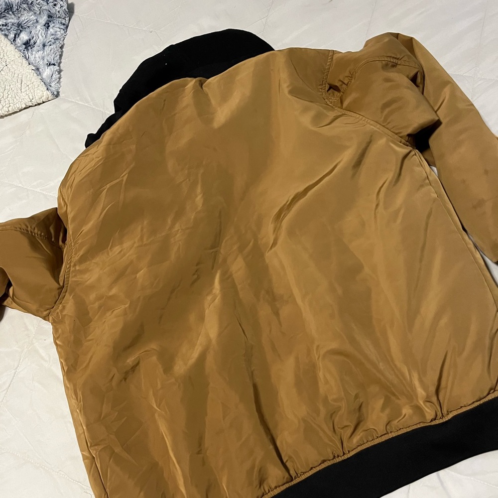Guess Jacket - Picture 6 of 6